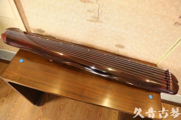 秦皇岛市●久音古琴  ●今日推荐  20230516【收藏级断纹蕉叶】
