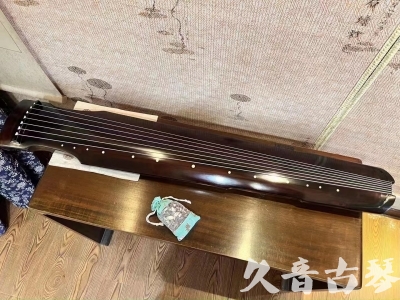 秦皇岛市●久音古琴  ●今日推荐  [高级演奏仲尼式]